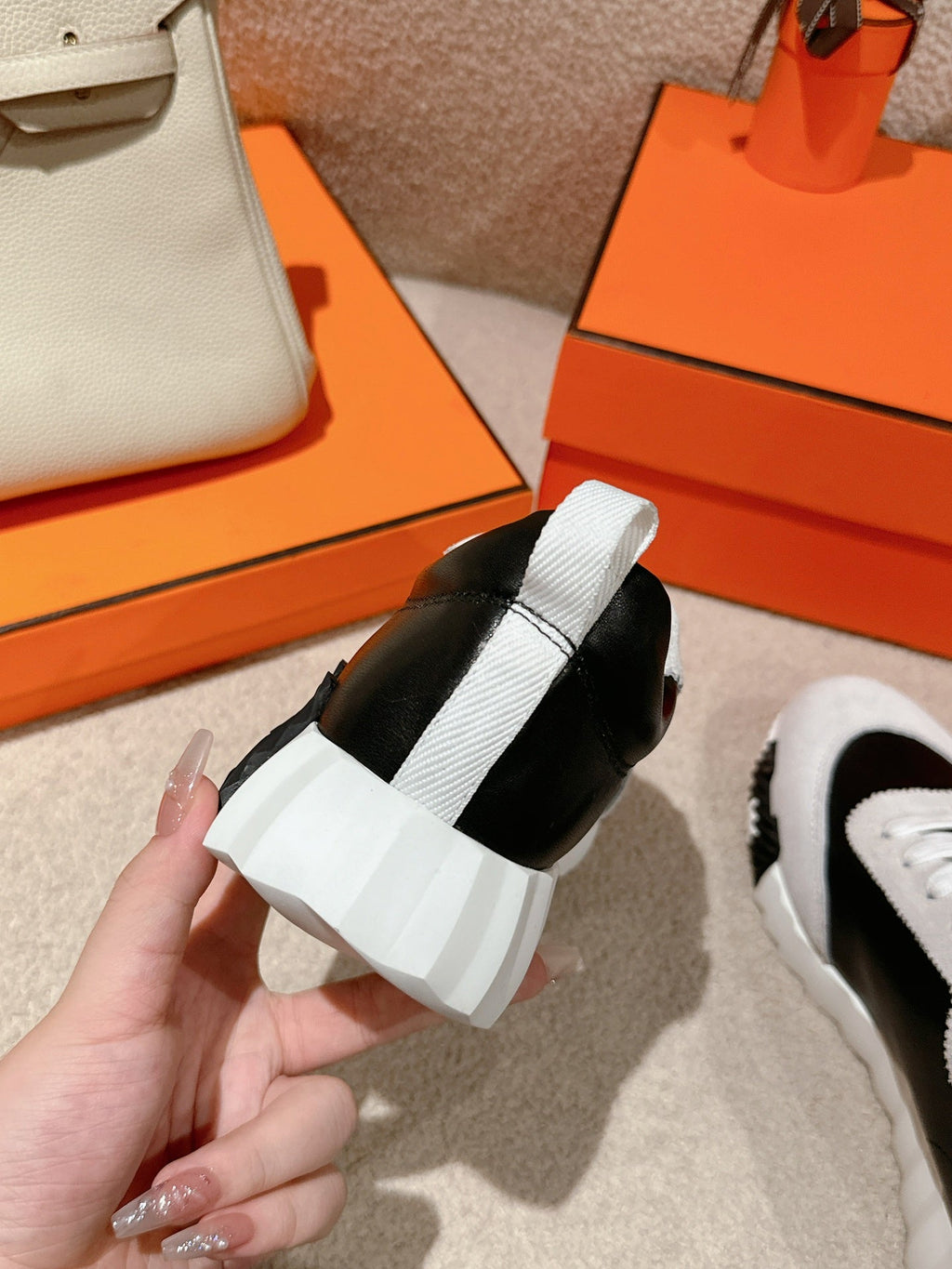 MAINLAND SNEAKER IN PALE GRAY SUEDE AND BLACK CALFSKIN