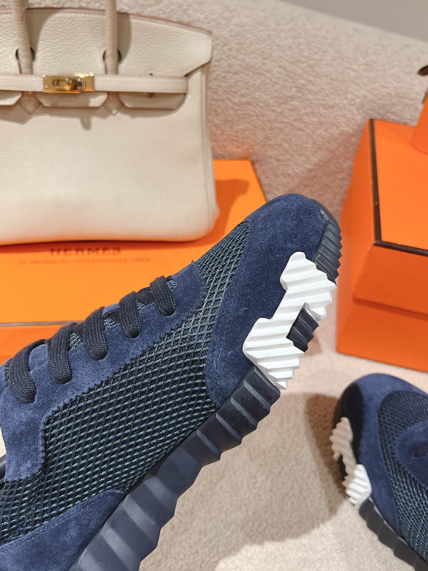 MAINLAND SNEAKER IN CLASSIC BLUE SUEDE AND BREATHABLE MESH FABRIC