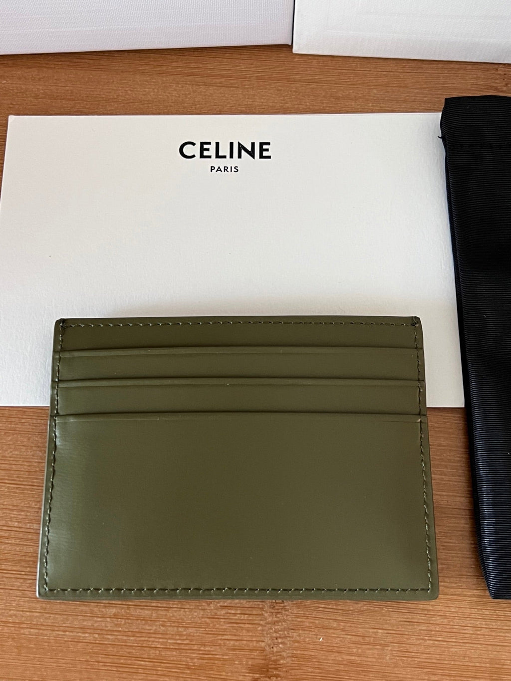 CELINE 25S CARD HOLDER WITH TRIOMPHE LOGO 11 IN DARK OLIVE GREEN CALFSKIN