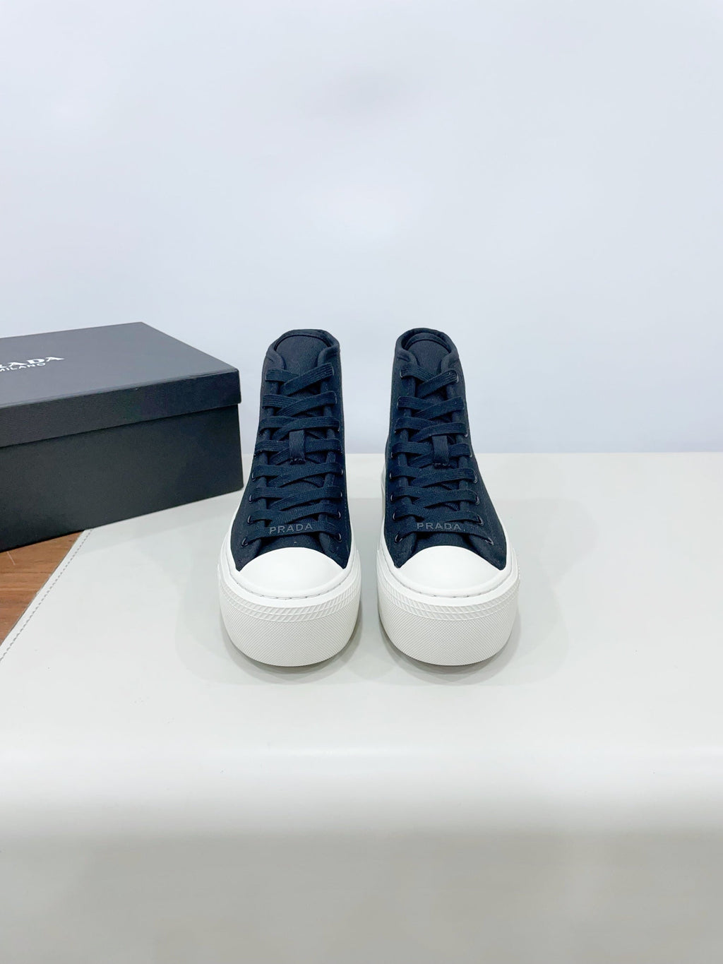 HIGH-TOP SEANKERS IN SPACE BLUE CANVAS