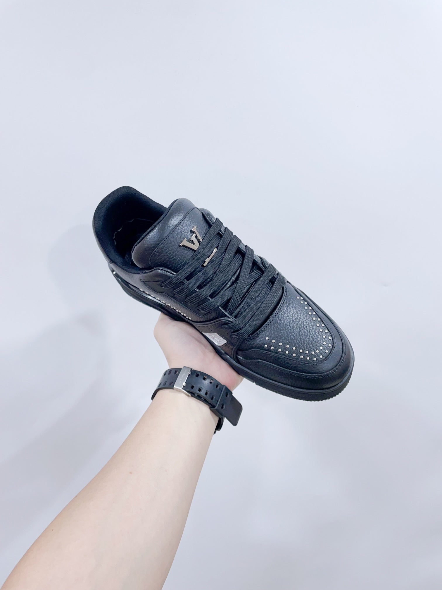 TRAINER SNEAKER IN BLACK CALFSKIN
