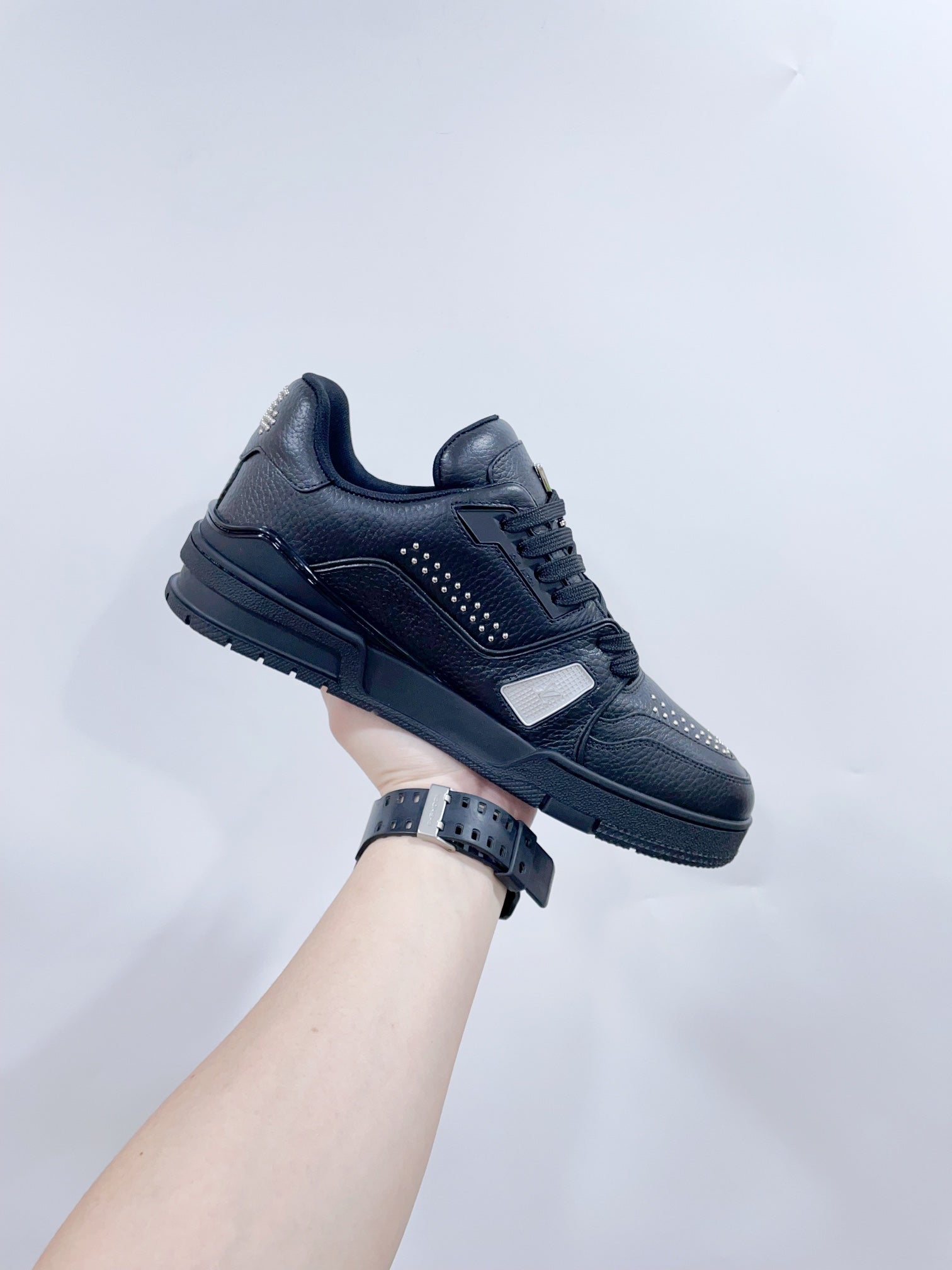 TRAINER SNEAKER IN BLACK CALFSKIN