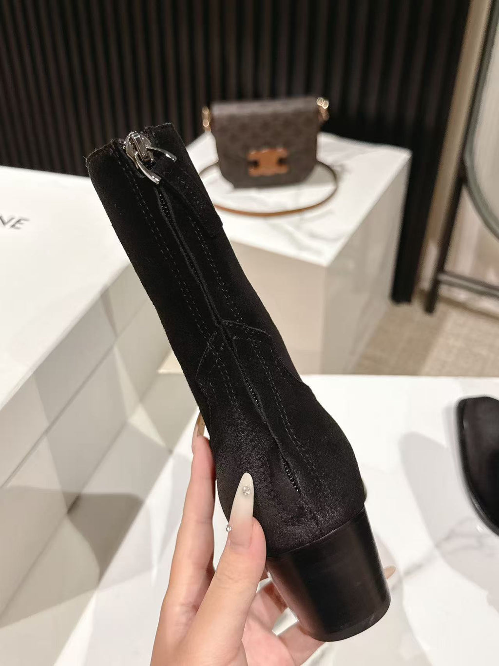 CELINE 25S CHELSEA BOOTS CLASSIC 45MM IN BLACK SUEDE