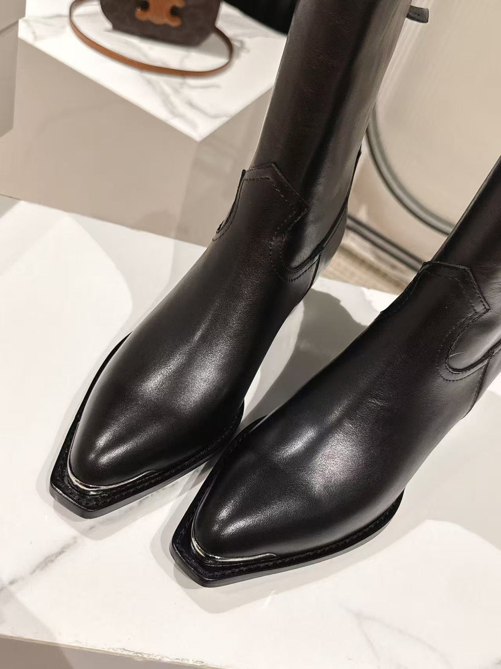 CELINE 25S CHELSEA BOOTS CLASSIC 45MM IN BLACK CALFSKIN