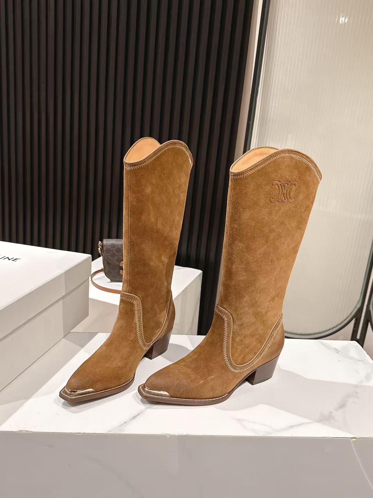 CELINE 25S HIGH BOOTS FOR FALL AND WINTER 45MM IN BROWN SUEDE