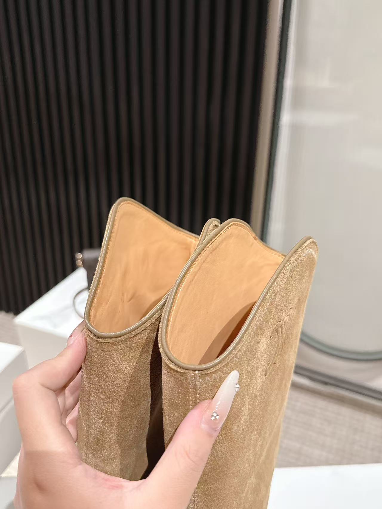 CELINE 25S HIGH BOOTS FOR FALL AND WINTER 45MM IN LIGHT BROWN SUEDE