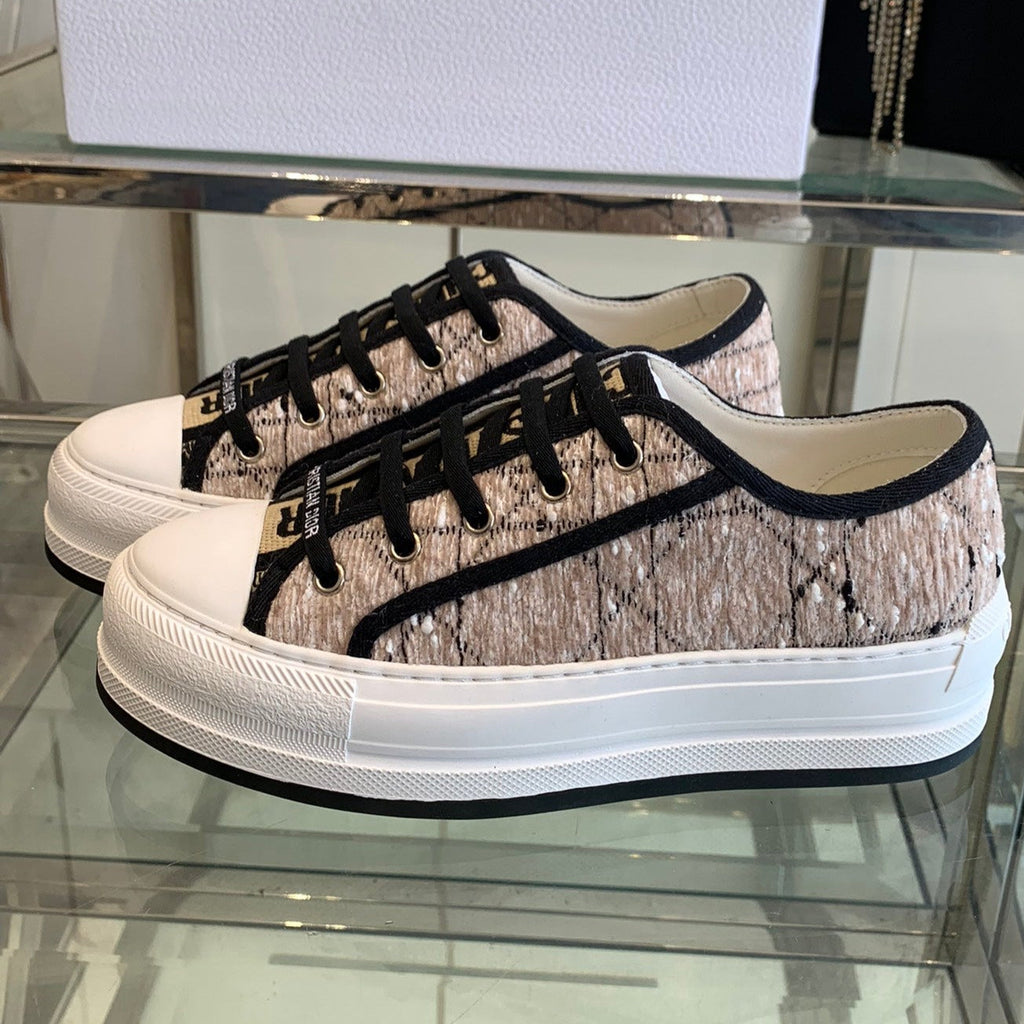 WALK'N PLATFORM SNEAKER BEIGE AND BLACK CANNAGE TWEED