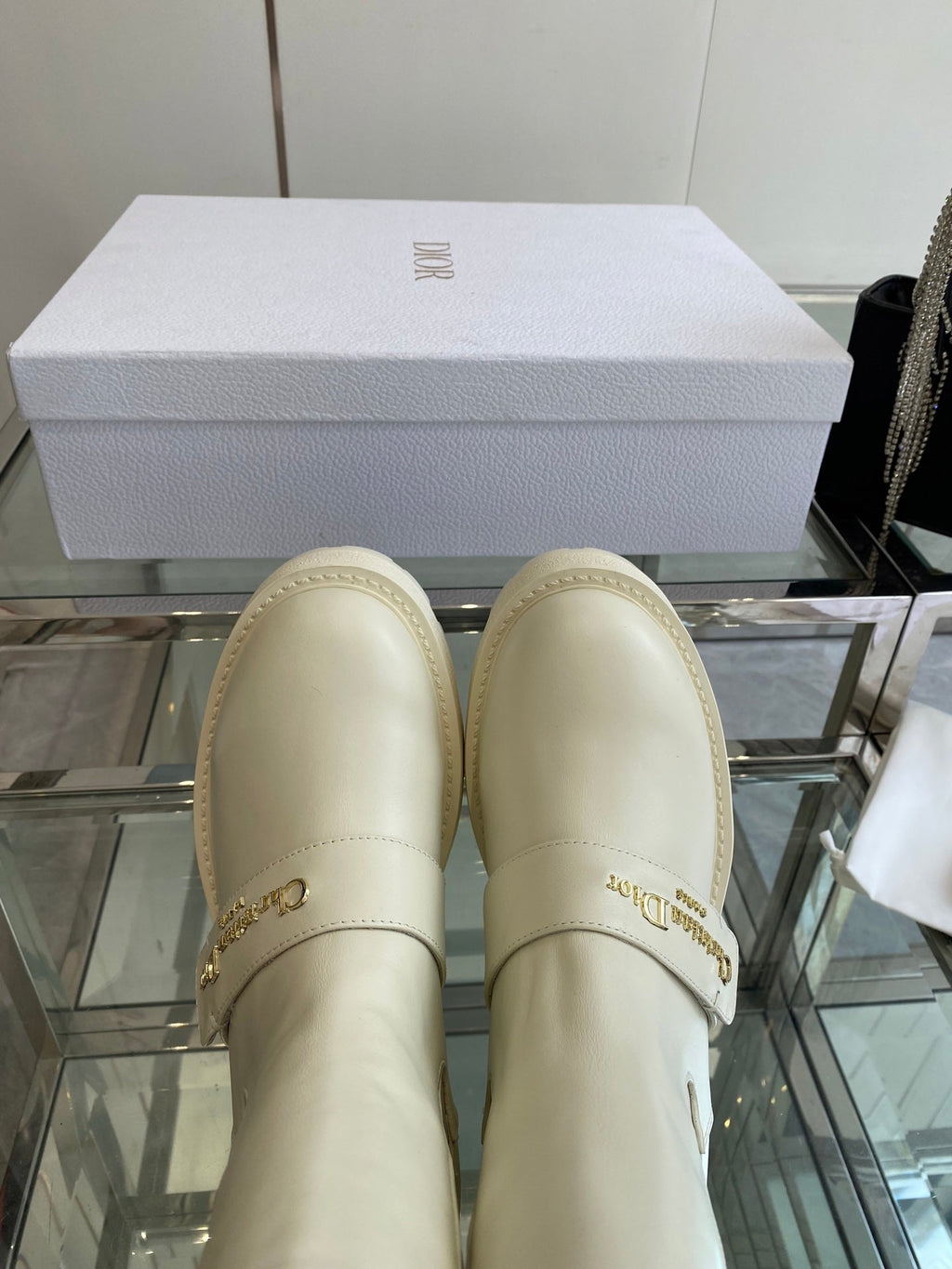 DIOR 25S D-QUEST ANKLE BOOT 35MM IN WHITE CALFSKIN GOLD HARDWARE