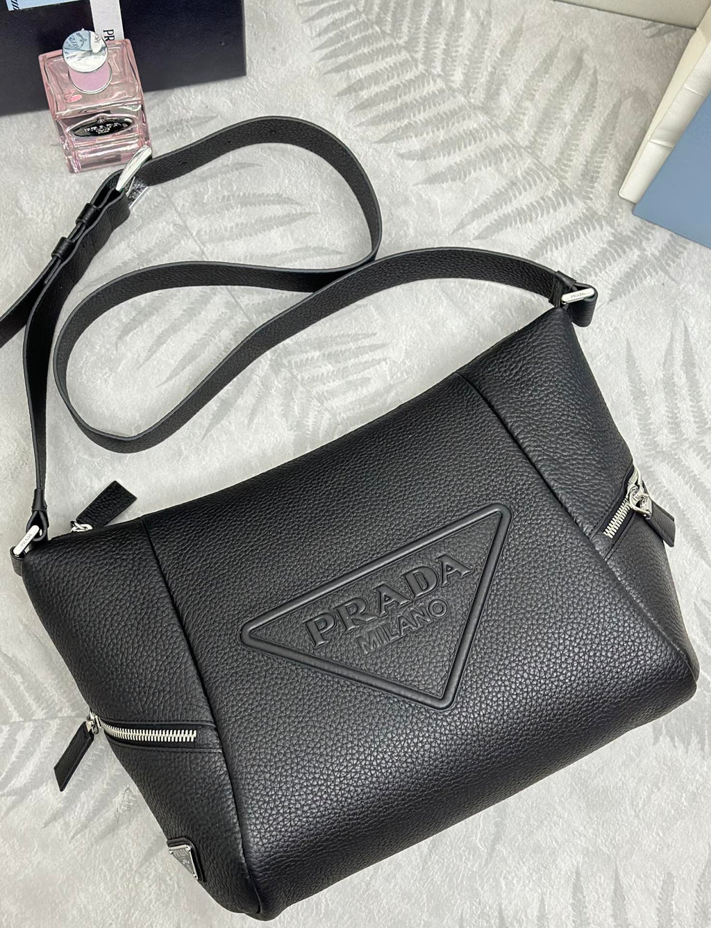 PRADA 25S SHOULDER STRAP BAG 26 IN BLACK CALFSKIN SILVER HARDWRE