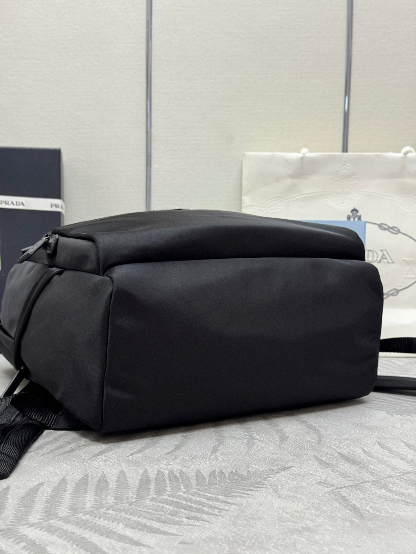 PRADA 25S BACKPACK 39 IN BLACK RE-NYLON AND SAFFIANO CALFSKIN