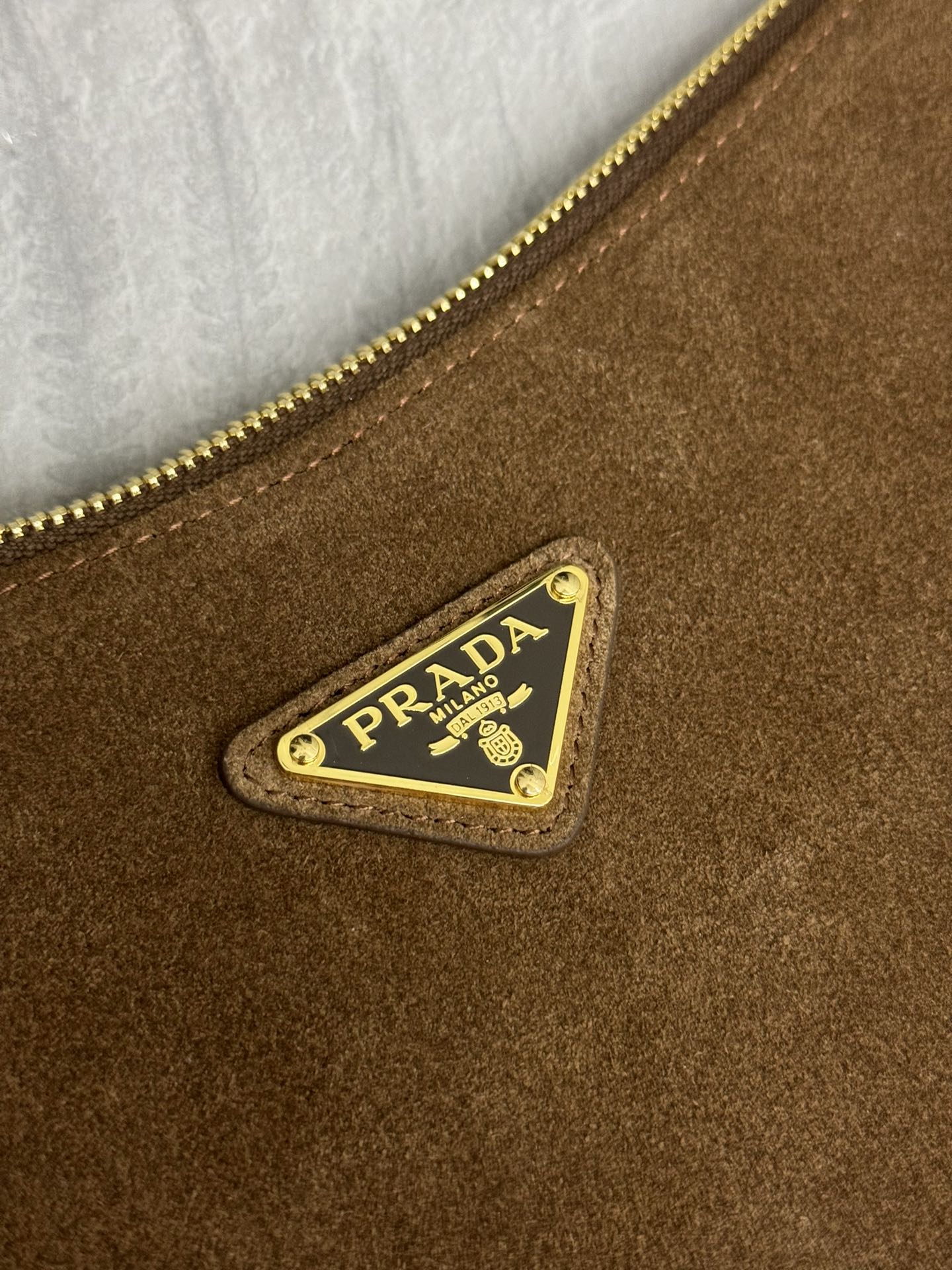 PRADA 25S AIMEE SHOULDER BAG 39 IN BROWN SUEDE