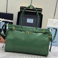 PRADA 25S BONNIE LARGE HANDBAG 38 IN GREEN GLOSSY CALFSKIN GOLD HARDWARE