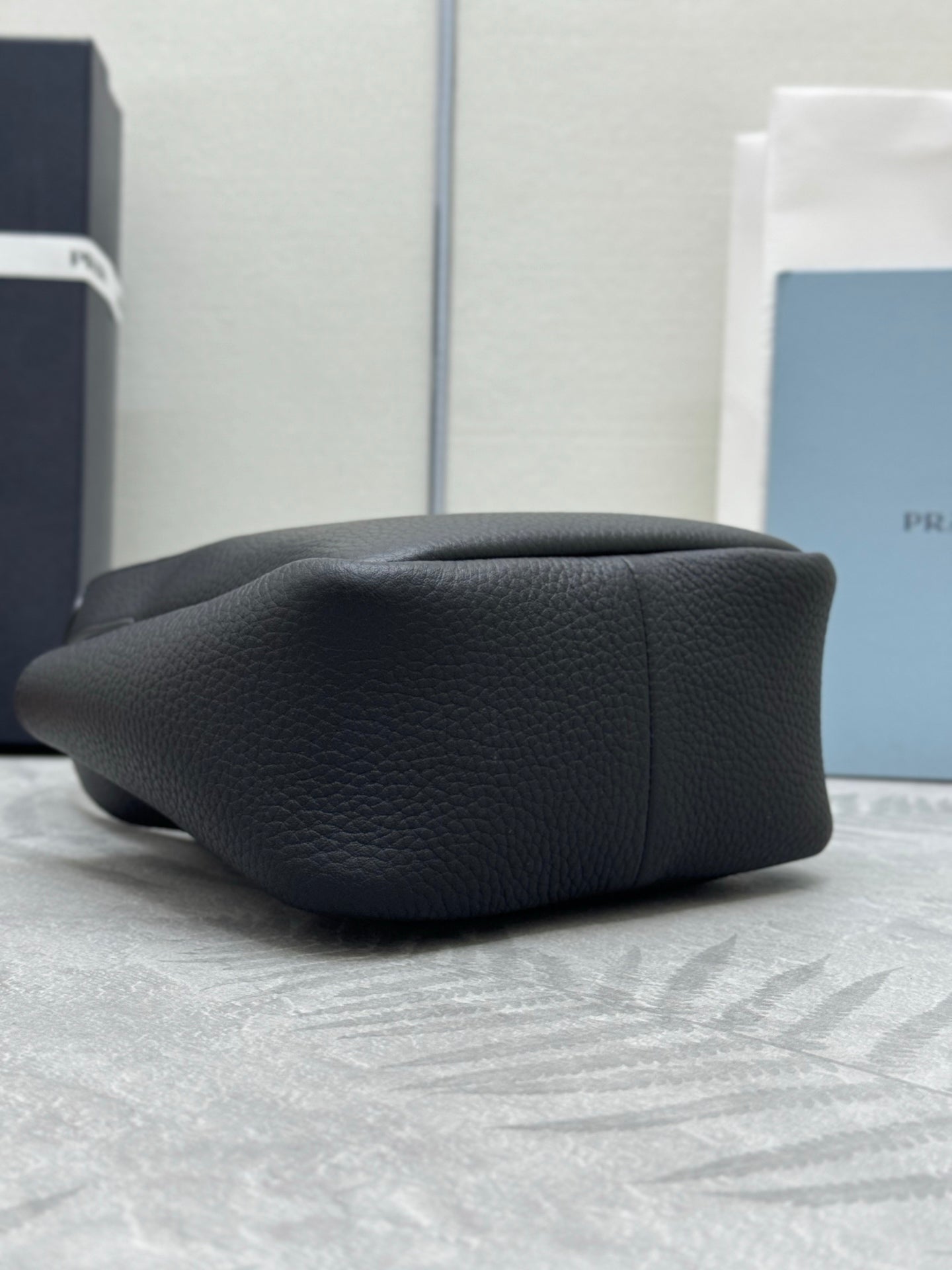 PRADA 25S TOTE MINI BAG 18 IN BLACK CALFSKIN GOLD HARDWRE