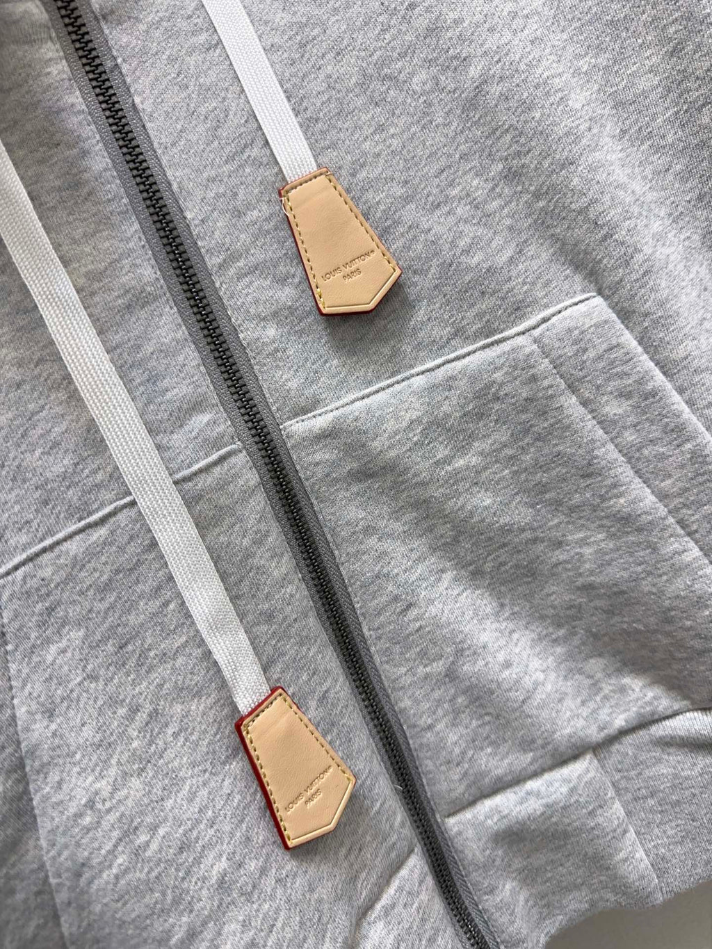 LV 25S HOODED JACKET 0138
