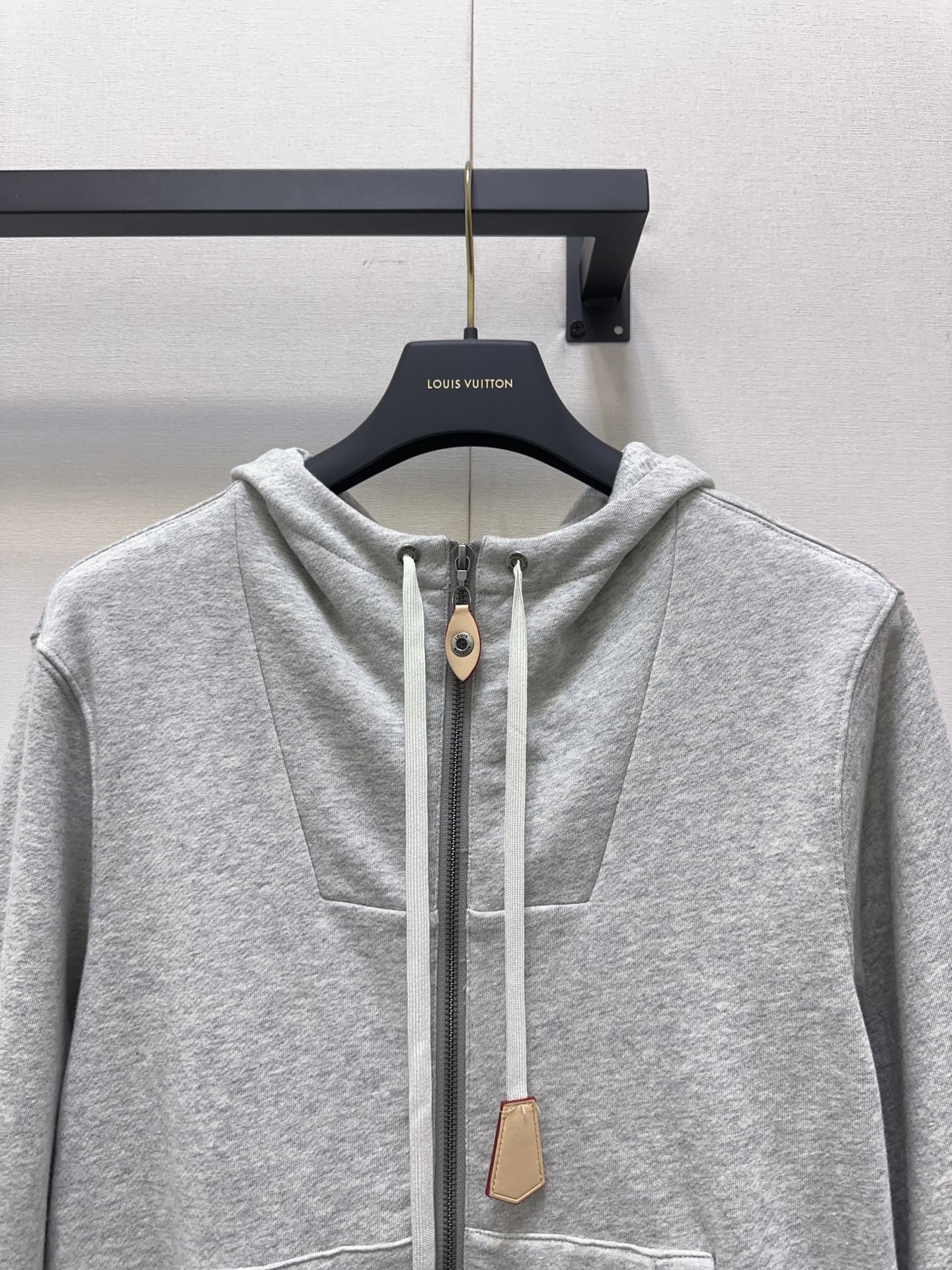 LV 25S HOODED JACKET 0138