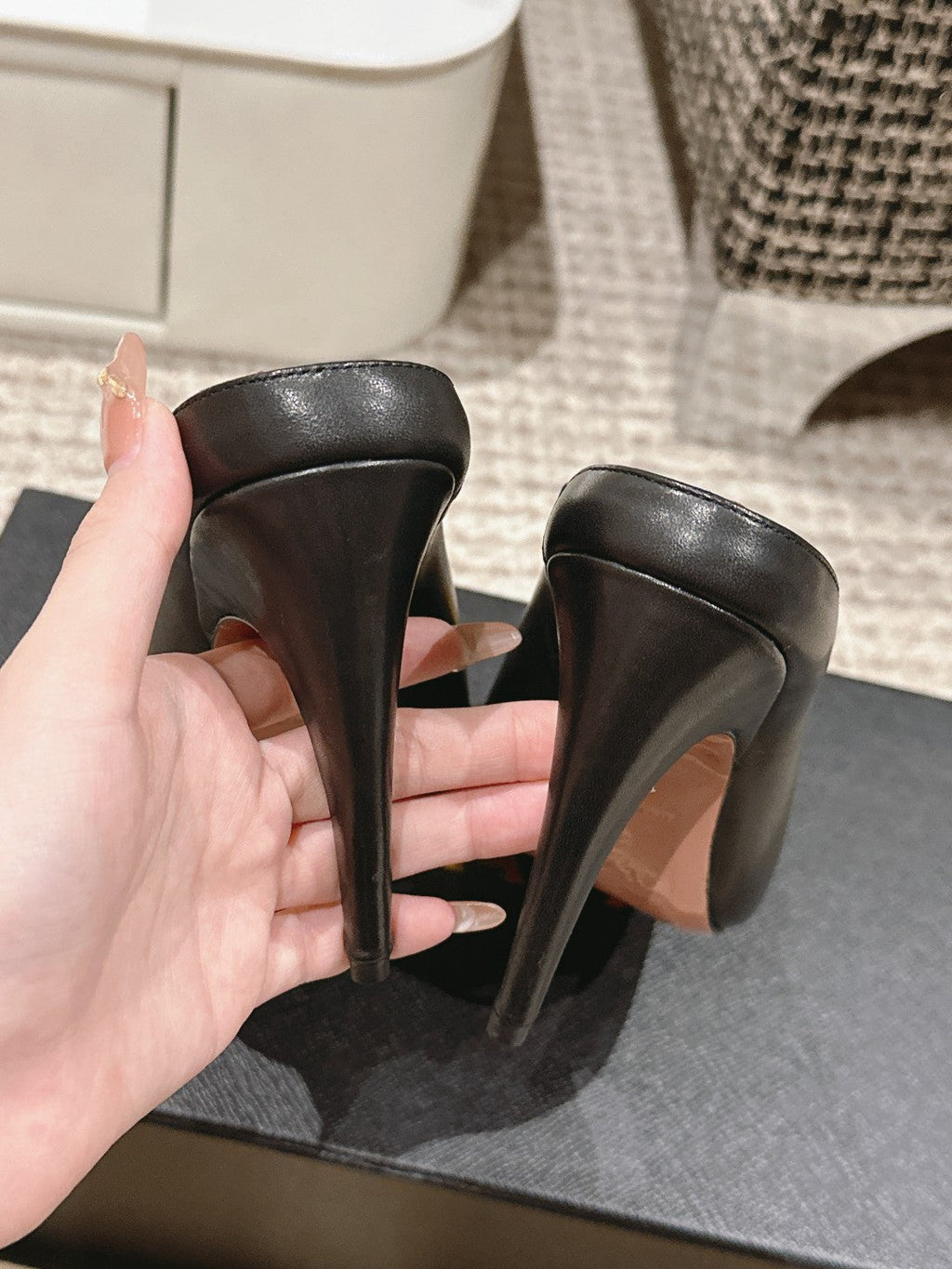 ALAIA SPIKE JEWEL MULES IN BLACK CALFSKIN WITH GOLD HARDWARE