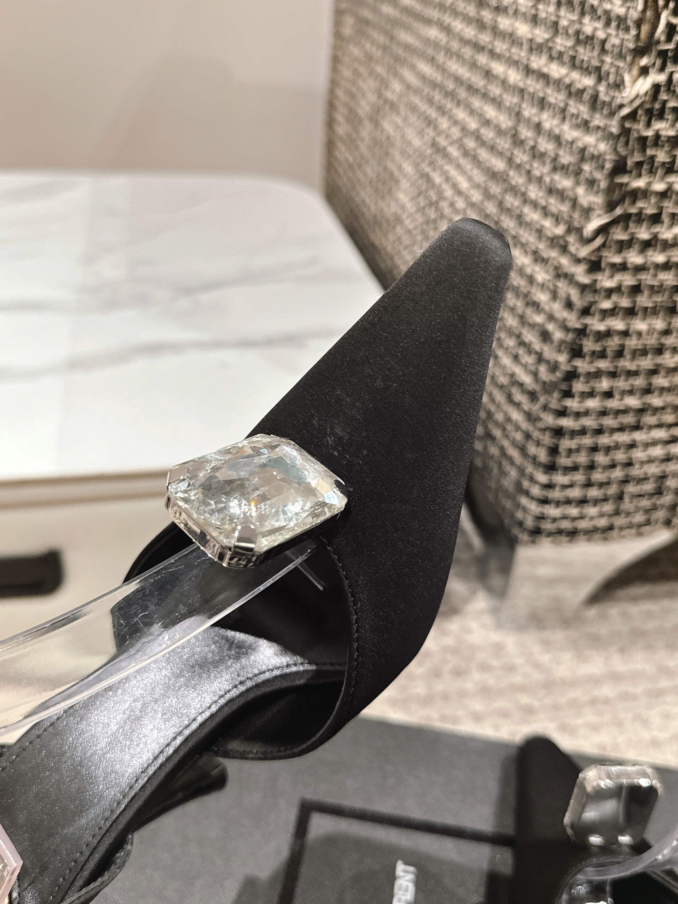 AIMÉE HIGH 75 MM SLINGBACK PUMPS IN BLACK SATIN WITH CRYSTAL