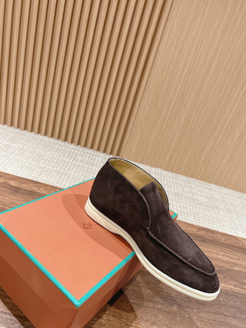 LP OPEN WALK LOAFERS ASH BROWN SUEDE