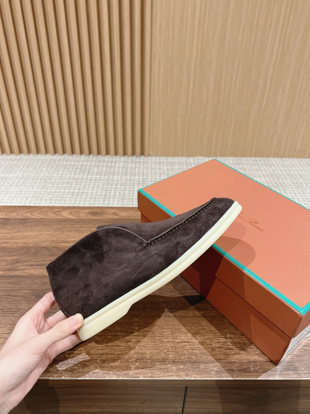 LP OPEN WALK LOAFERS ASH BROWN SUEDE