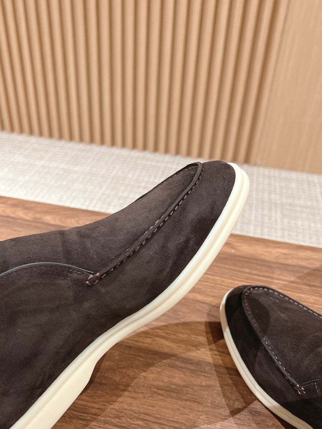 LP OPEN WALK LOAFERS CHARCOAL SUEDE