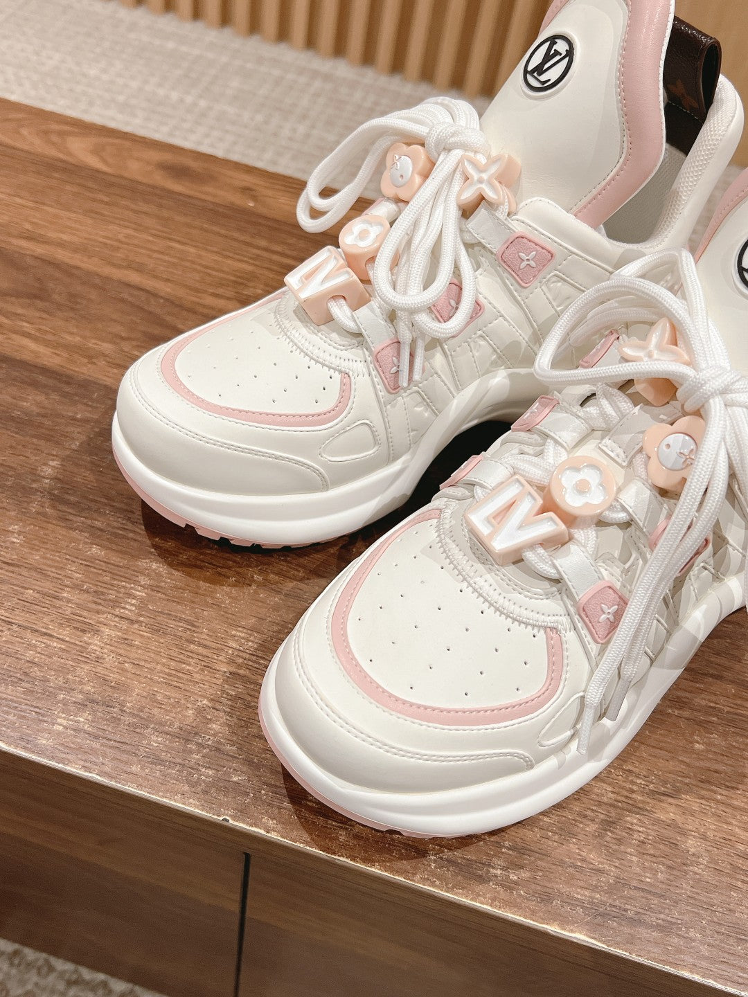 LV ARCHLIGHT SNEAKER IN WHITE MIX LIGHT PINK EMBOSSED CALFSKIN