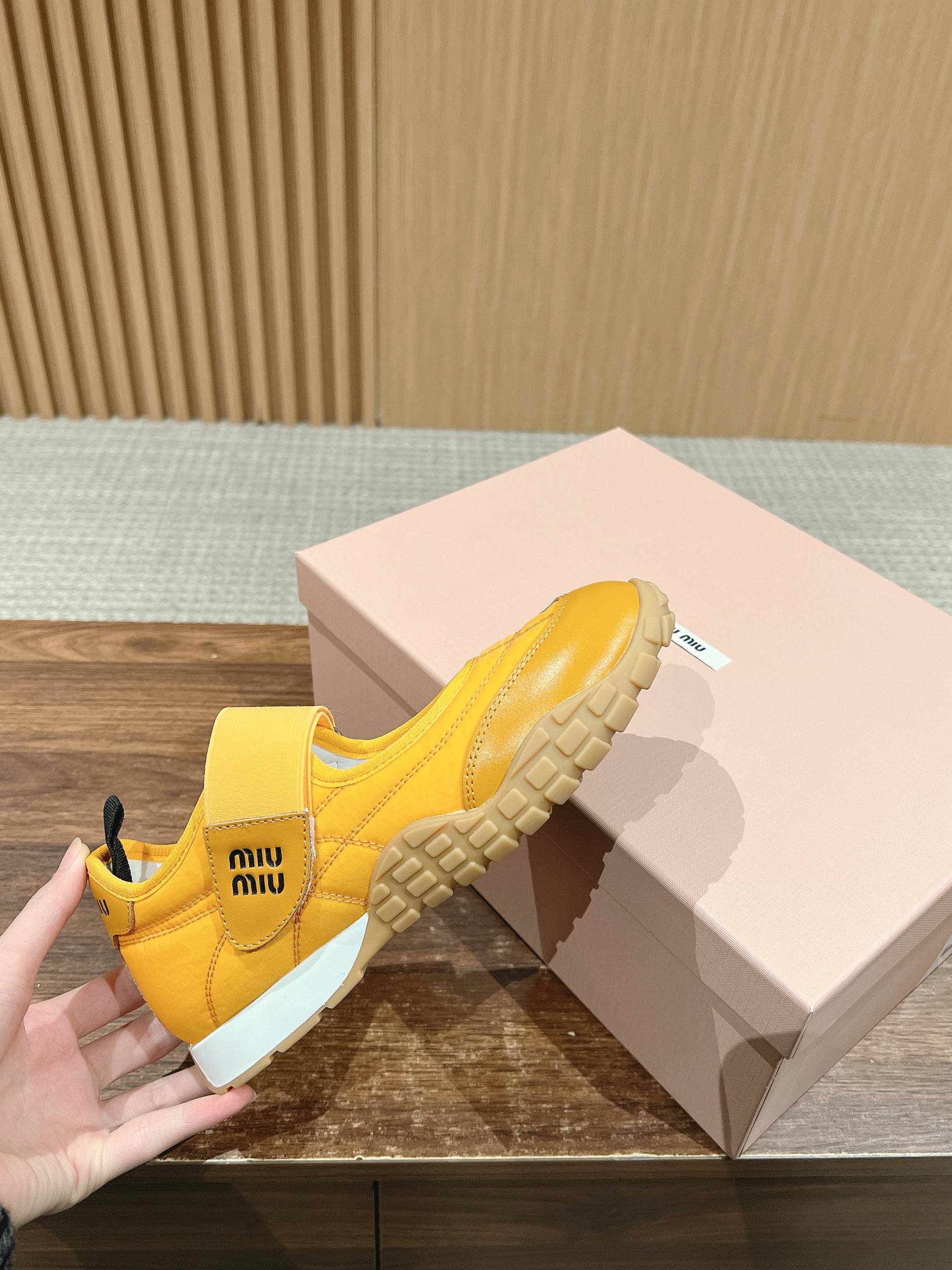 BALLET SHOES IN YELLOW LAMBSKIN AND FABRIC ANTI-SLIP RUBBER SOLE