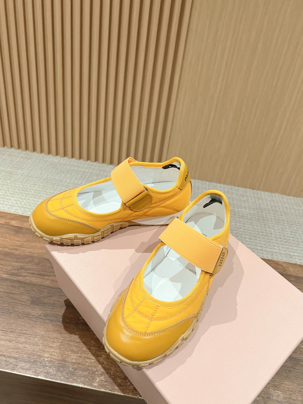 BALLET SHOES IN YELLOW LAMBSKIN AND FABRIC ANTI-SLIP RUBBER SOLE