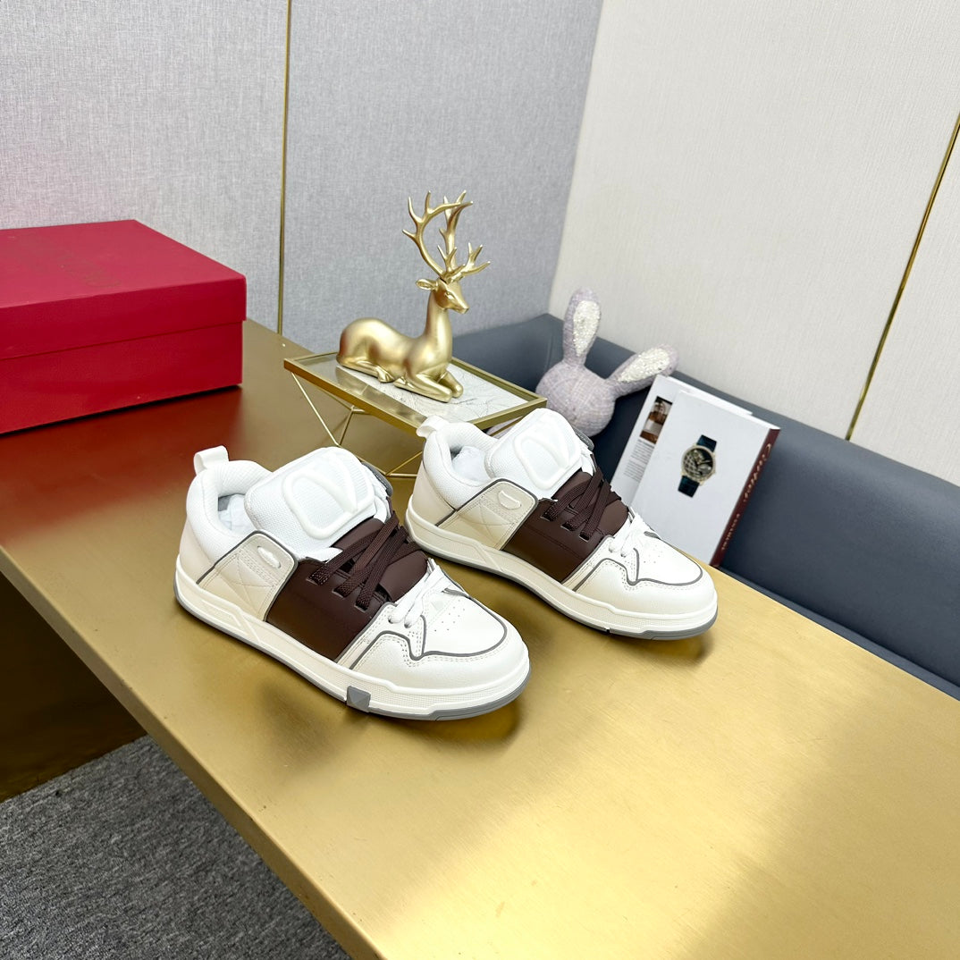 One Stud Sneaker Garavani Calfskin Fabric Brown White