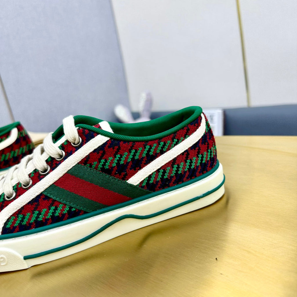 GG TENNIS 1977 TRAINER RED AND DARK GREEN CANVAS