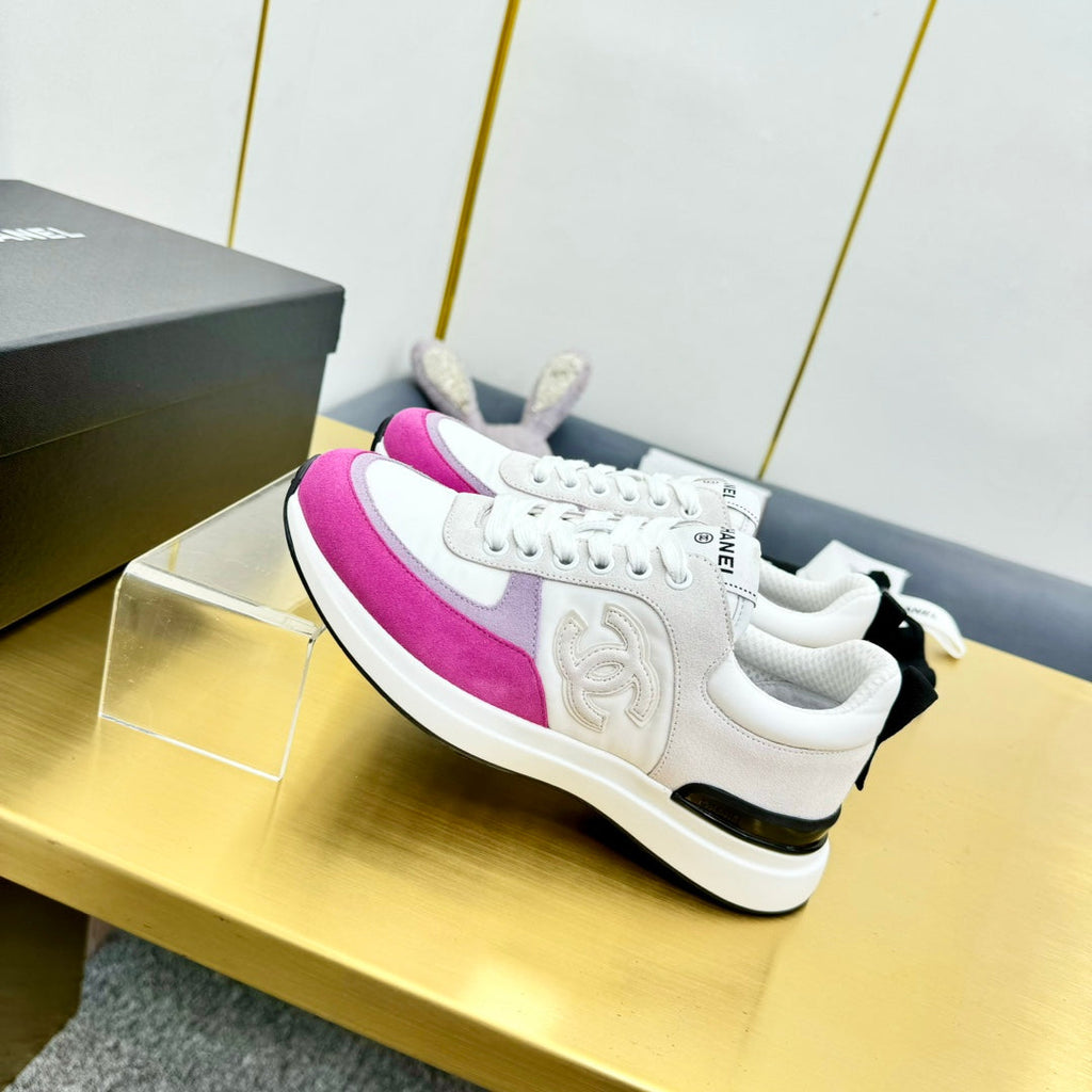 CLASSIC TRAINER IN GREY MIX BRIGHT PINK MERCERIZED VELVET