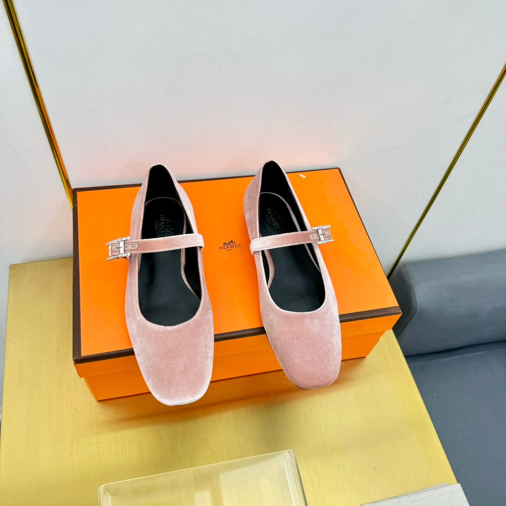 HM BALLET FLATS IN LIGHT PINK SUEDE