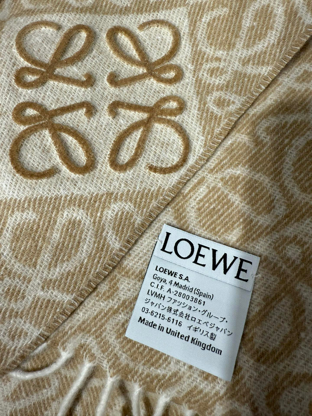 LOEWE 25S SCARF 180 IN CASHMERE WOOL 706575