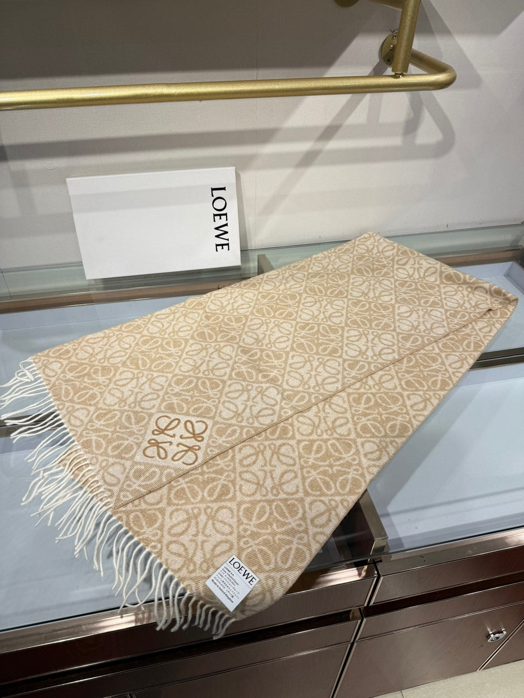 LOEWE 25S SCARF 180 IN CASHMERE WOOL 706575