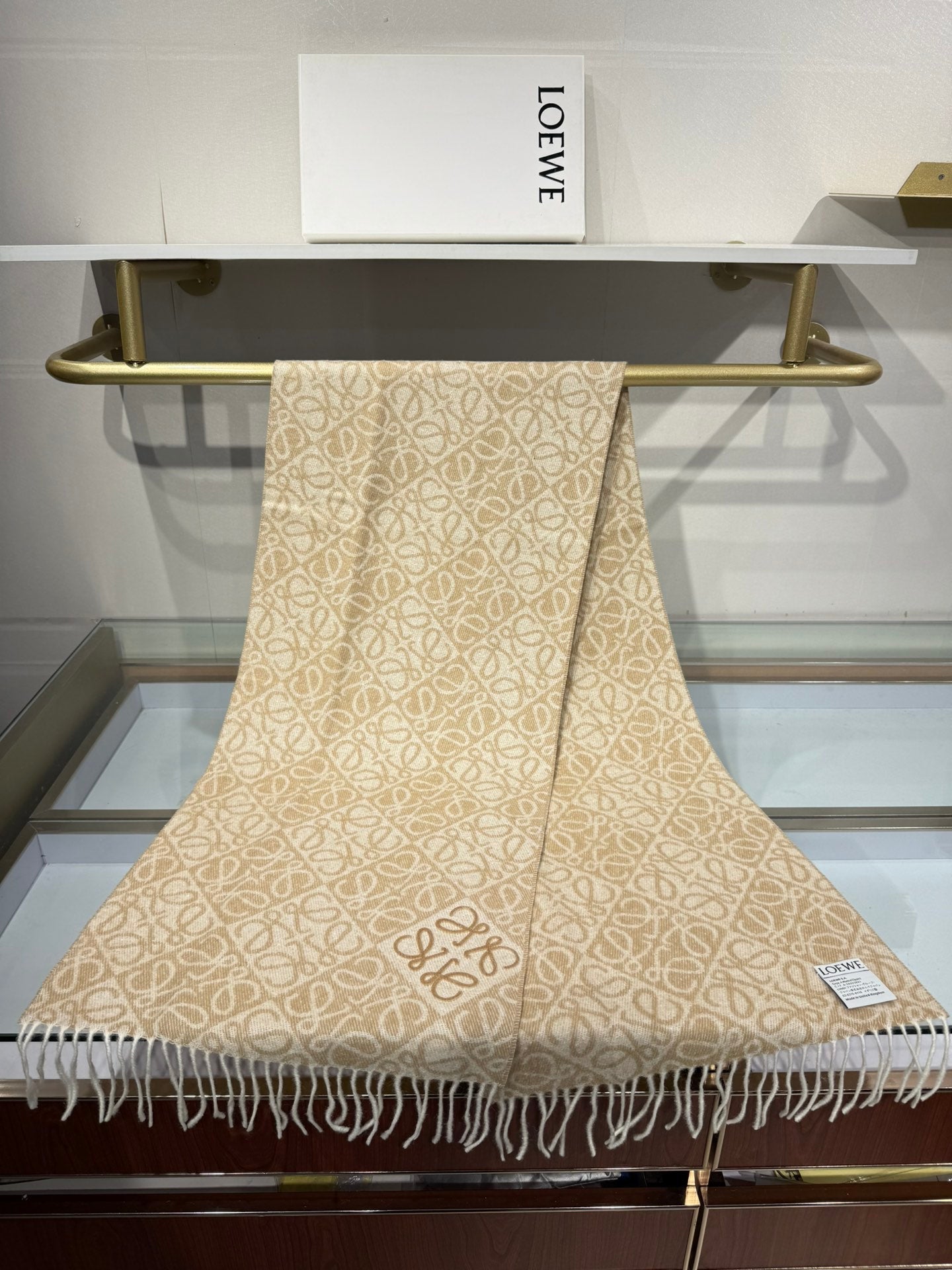 LOEWE 25S SCARF 180 IN CASHMERE WOOL 706575