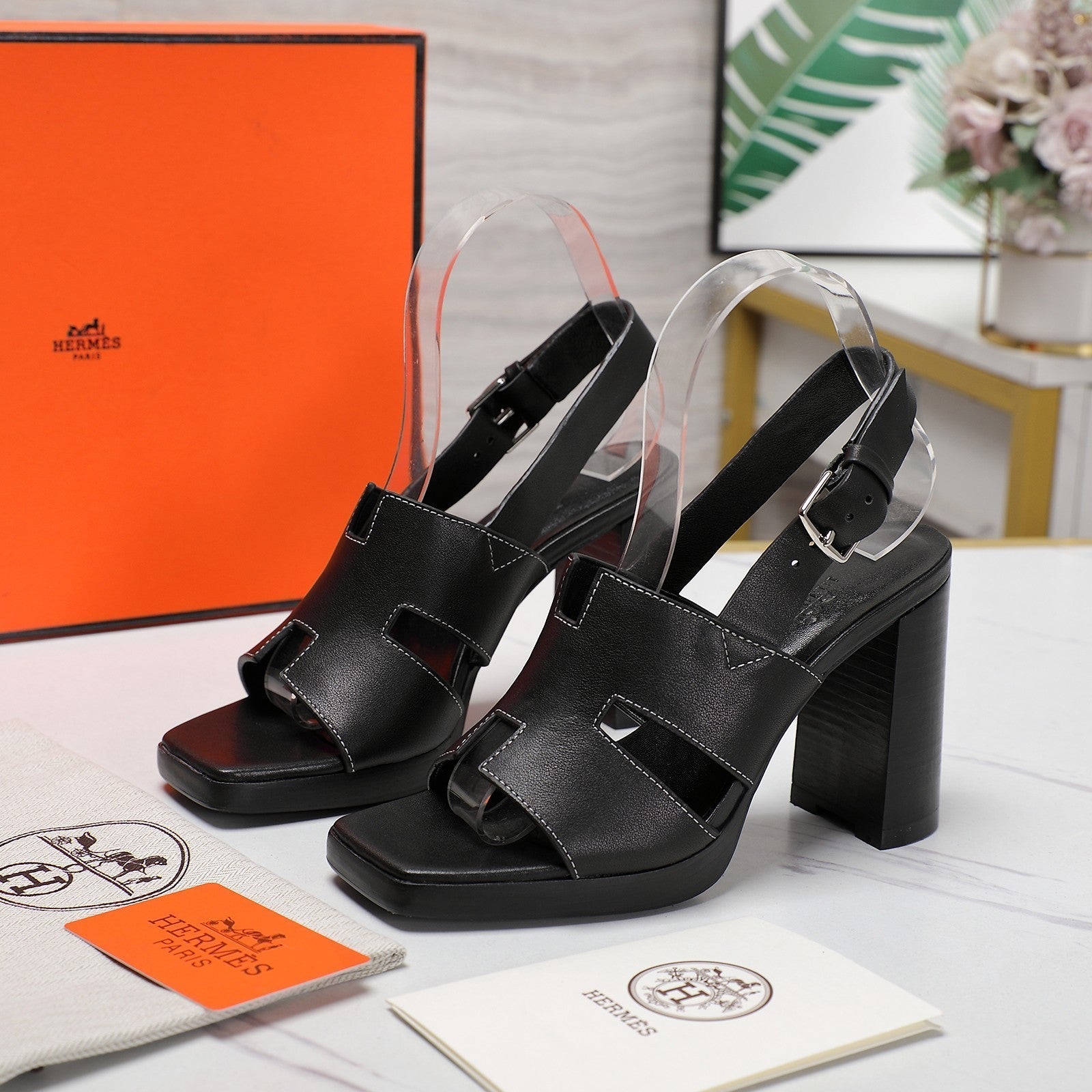 ERIS 95 SANDAL BLACK CALFSKIN