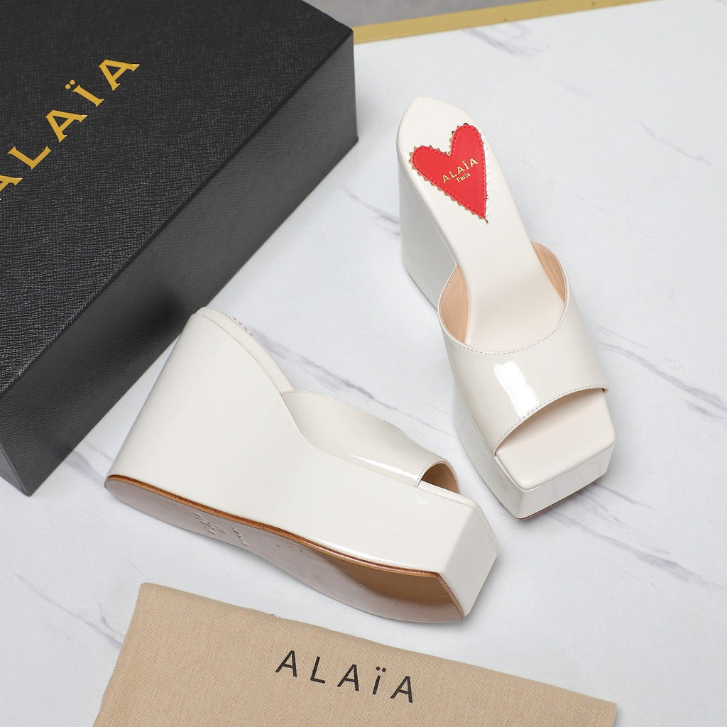 ALAIA PLATFORM WEDGE IN WHITE TAN LAMBSKIN WITH RED HEART