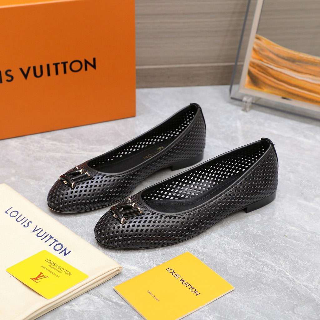 LV WOMEN'S BALLET FLAT IN BLACK CALFSKIN WITH PERFORATION CRAFTMANSHIP