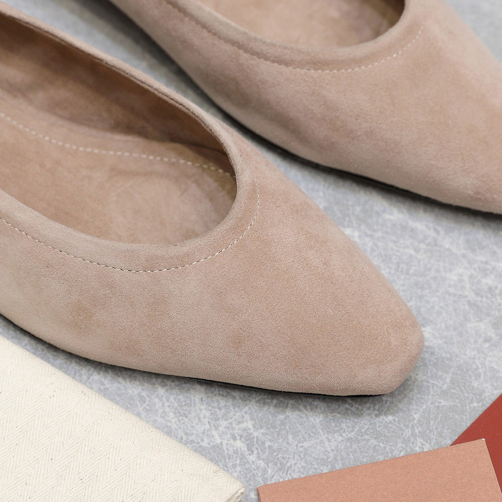 CLASSIC BALLET SHOES IN BEIGE SUEDUE