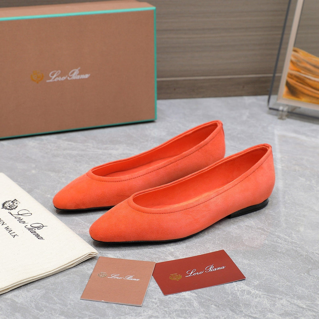 CLASSIC BALLET SHOES IN ORANGE SUEDUE