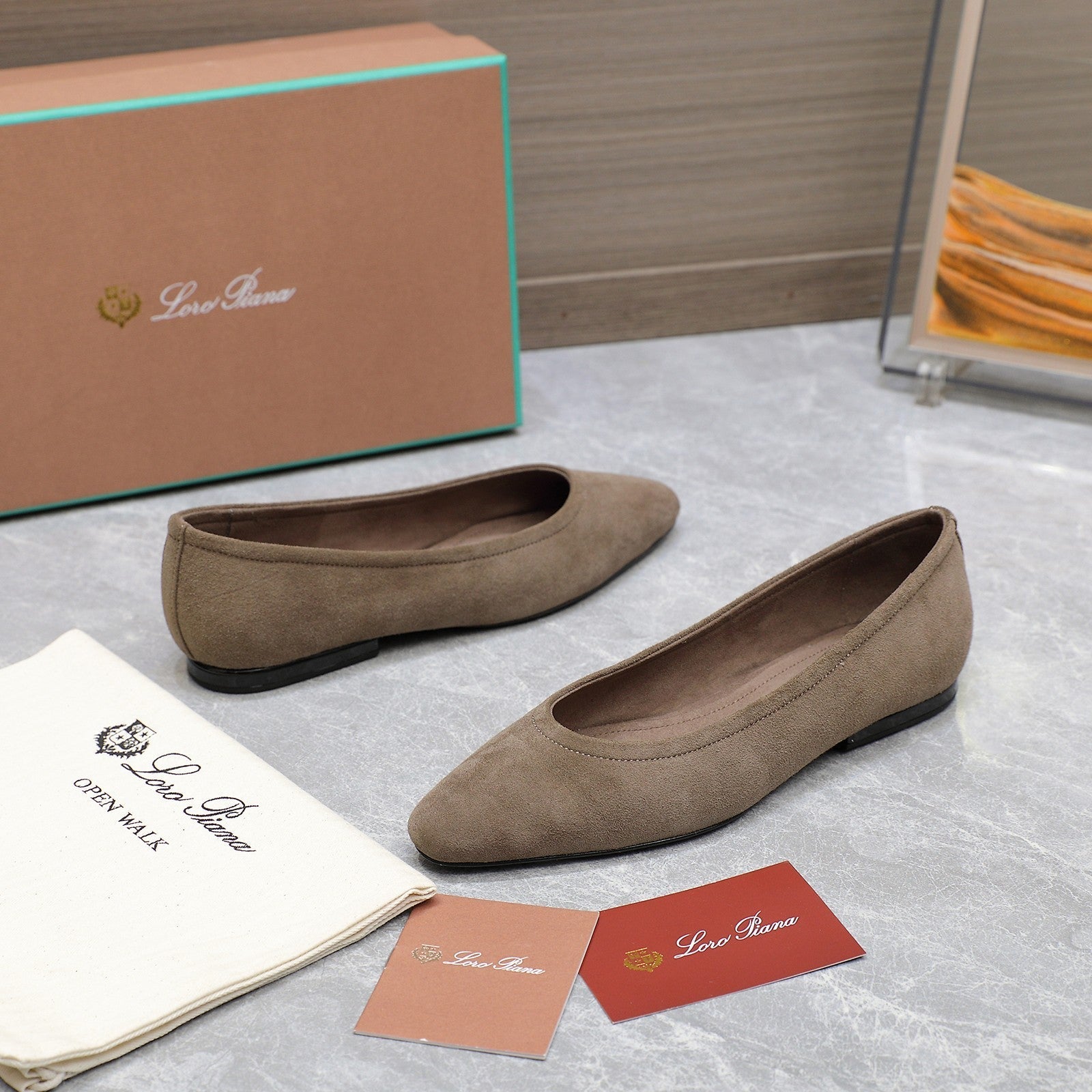 CLASSIC BALLET SHOES IN HEAVY BROWN SUEDUE