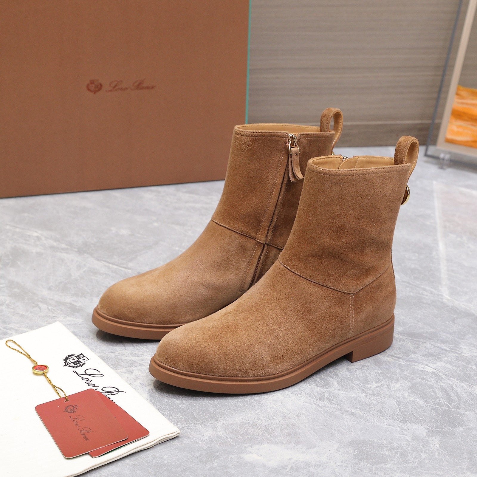 LP 25S KILDA ANKLE BOOT IN BROWN SUEDE