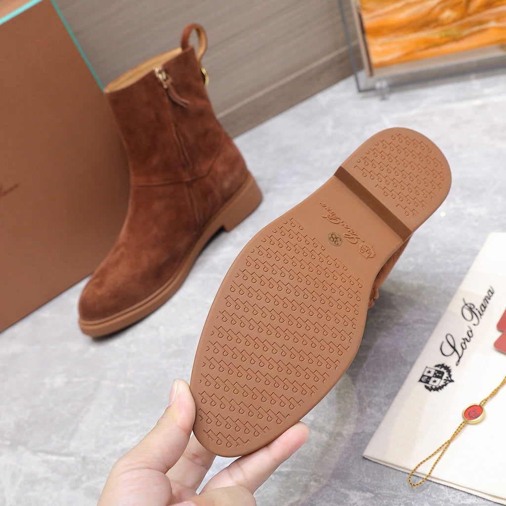 LP 25S KILDA ANKLE BOOT IN CHESTNUT SUEDE