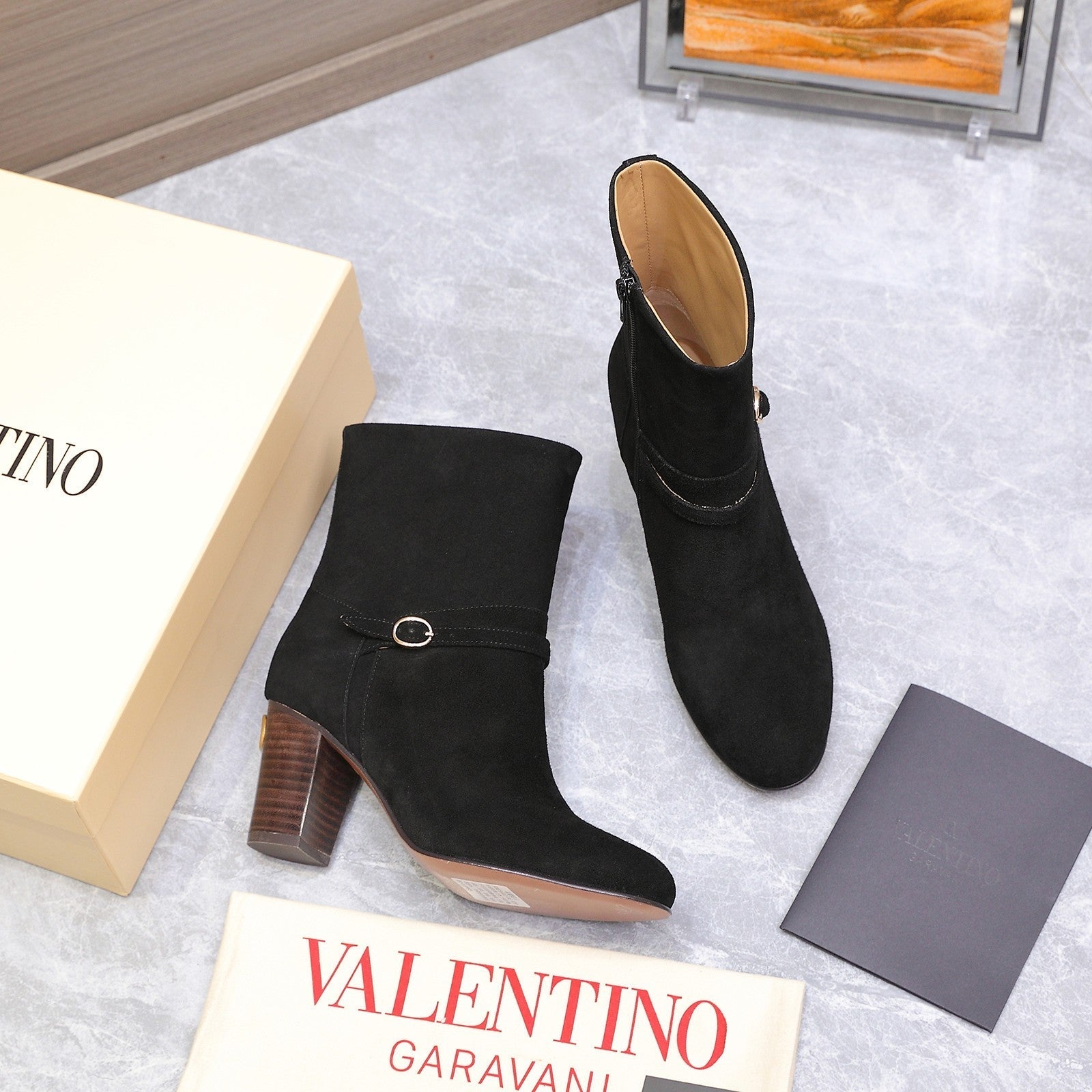 VALENTINO 25S GARAVANI VLOGO LOW BOOTS 80 MM IN BLACK SUEDE
