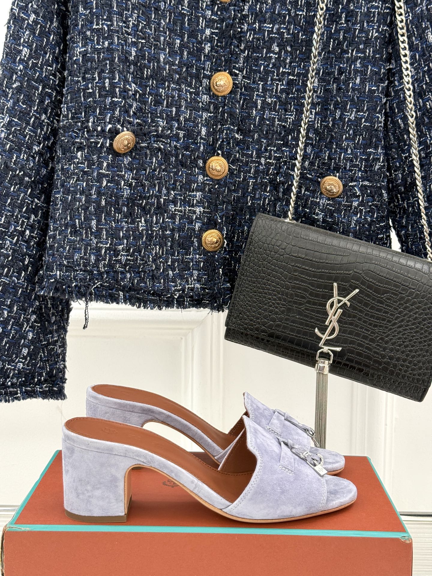 HIGH HEELS IN GREY SUEDE  AND LAMBSKIN