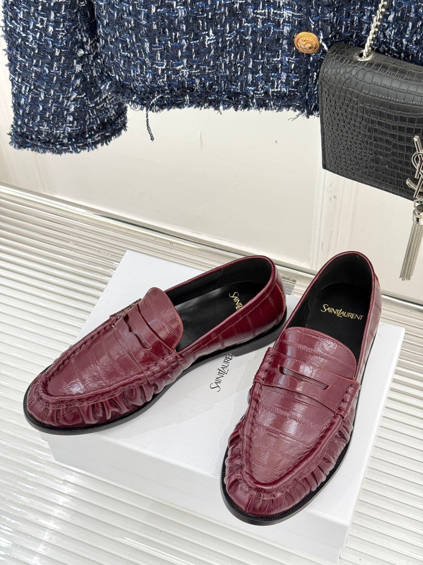 YSL 25S LOAFERS IN DARK RED EMBOSSED LAMBSKIN