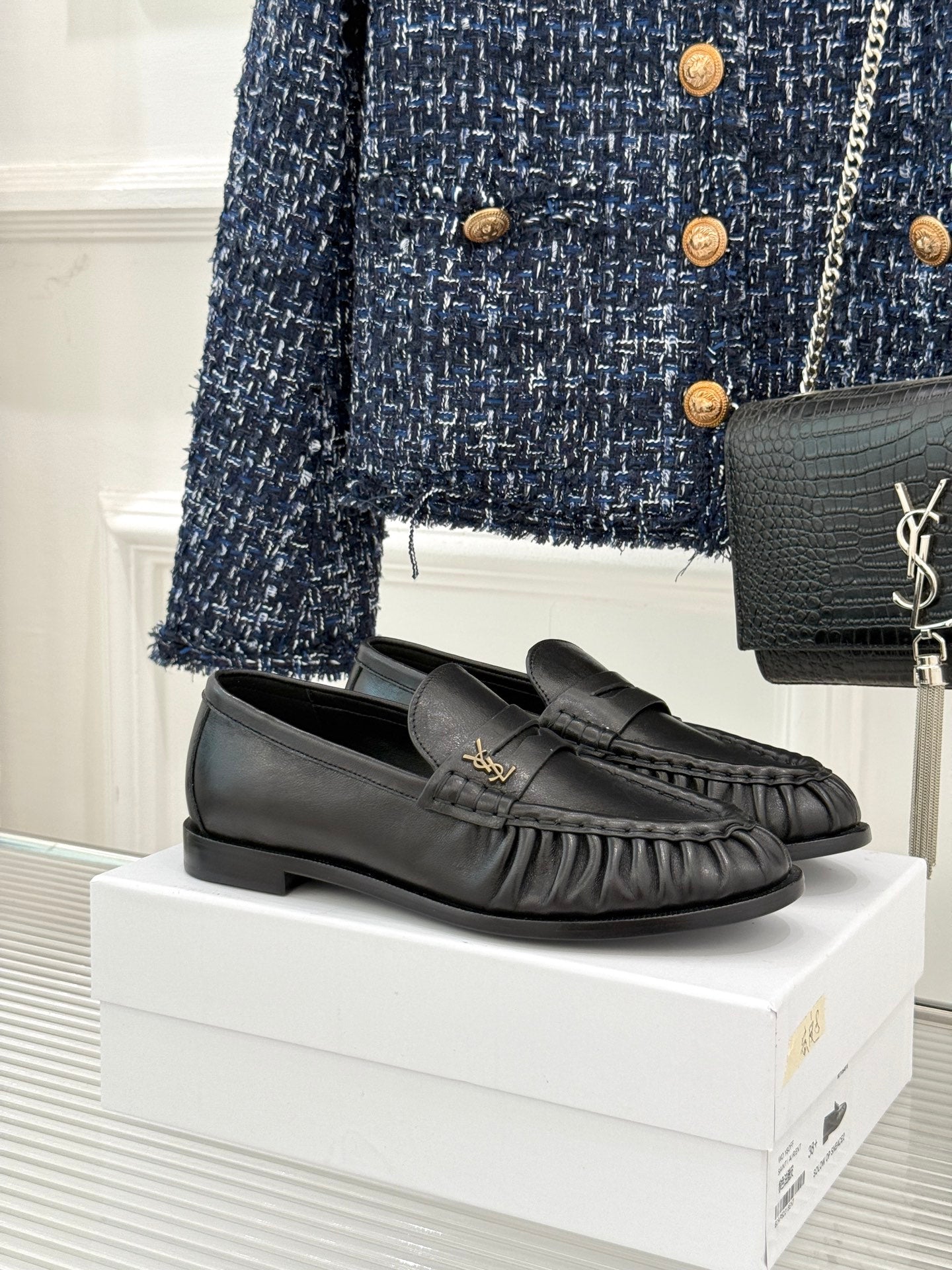 YSL 25S LOAFERS IN BLACK LAMBSKIN