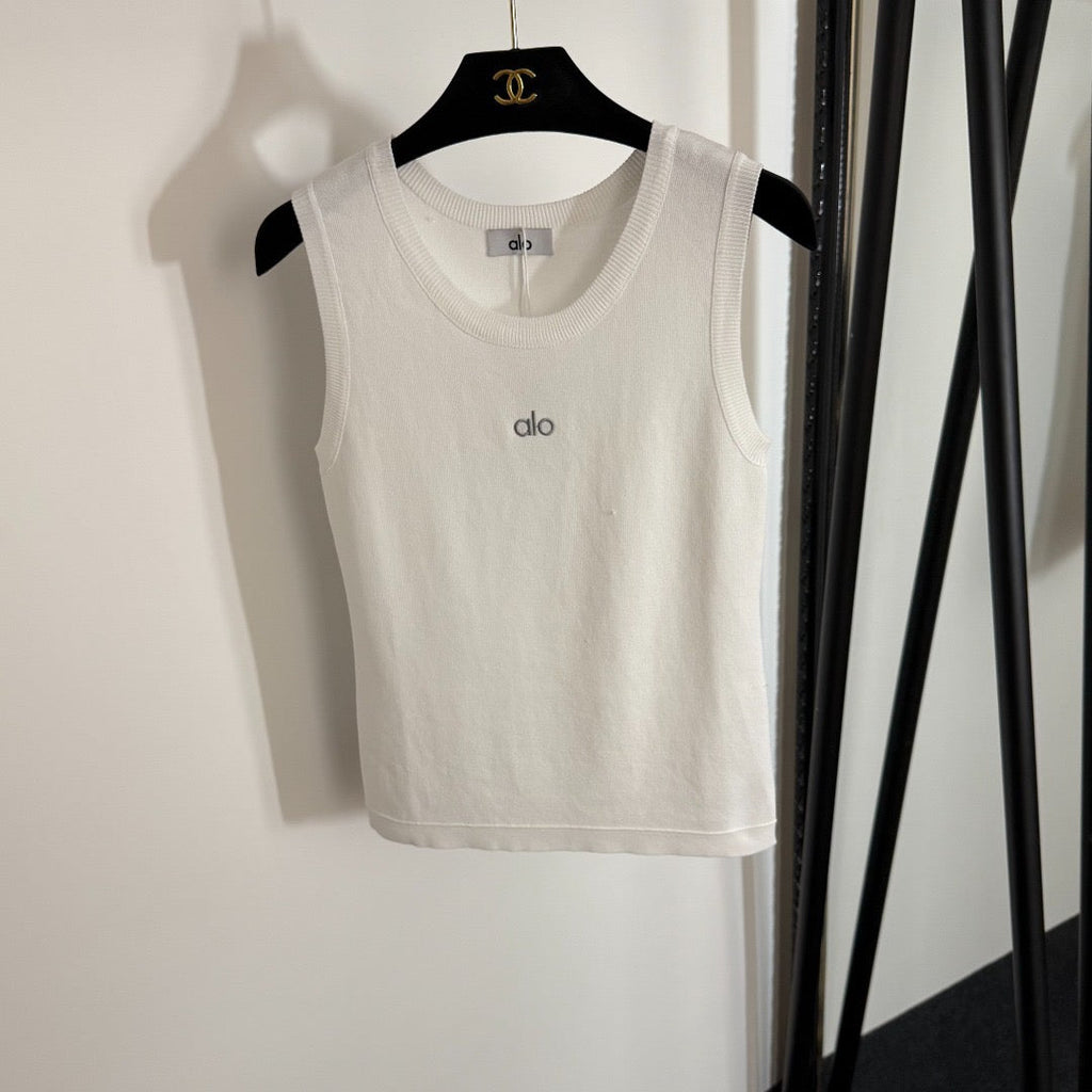 ALO KNIT SLEEVELESS TOP STYLE 162