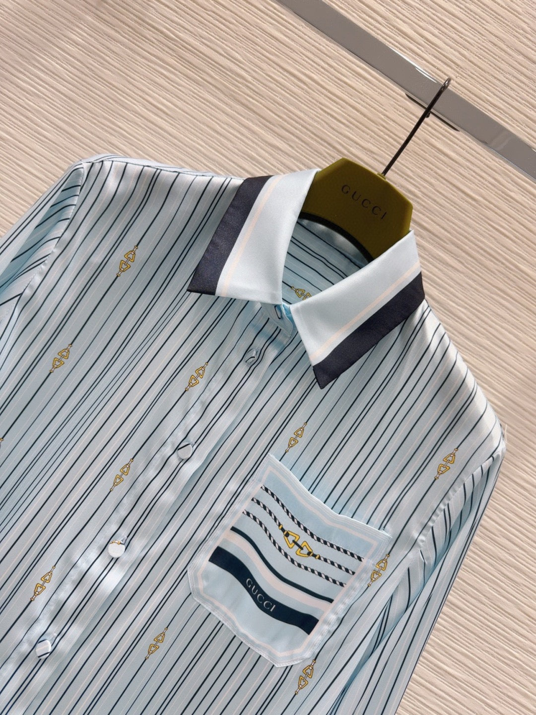 GUCCI LONG-SLEEVE SHIRT AND WIDE-LEG PANTS SET STYLE 15