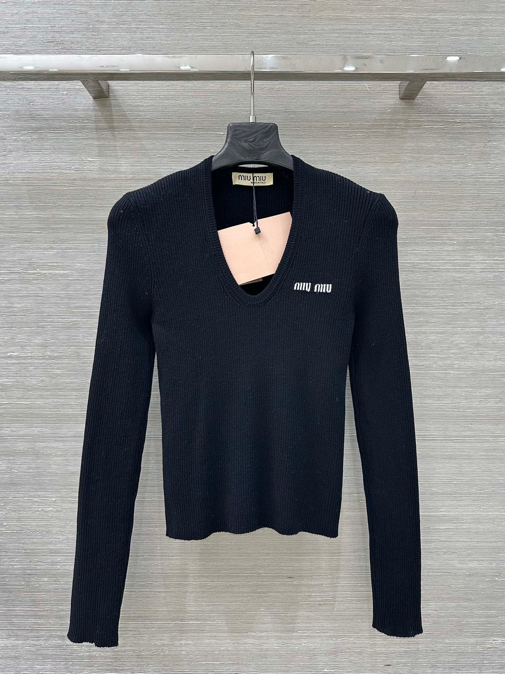 MIUMIU SWEATER STYLE 787