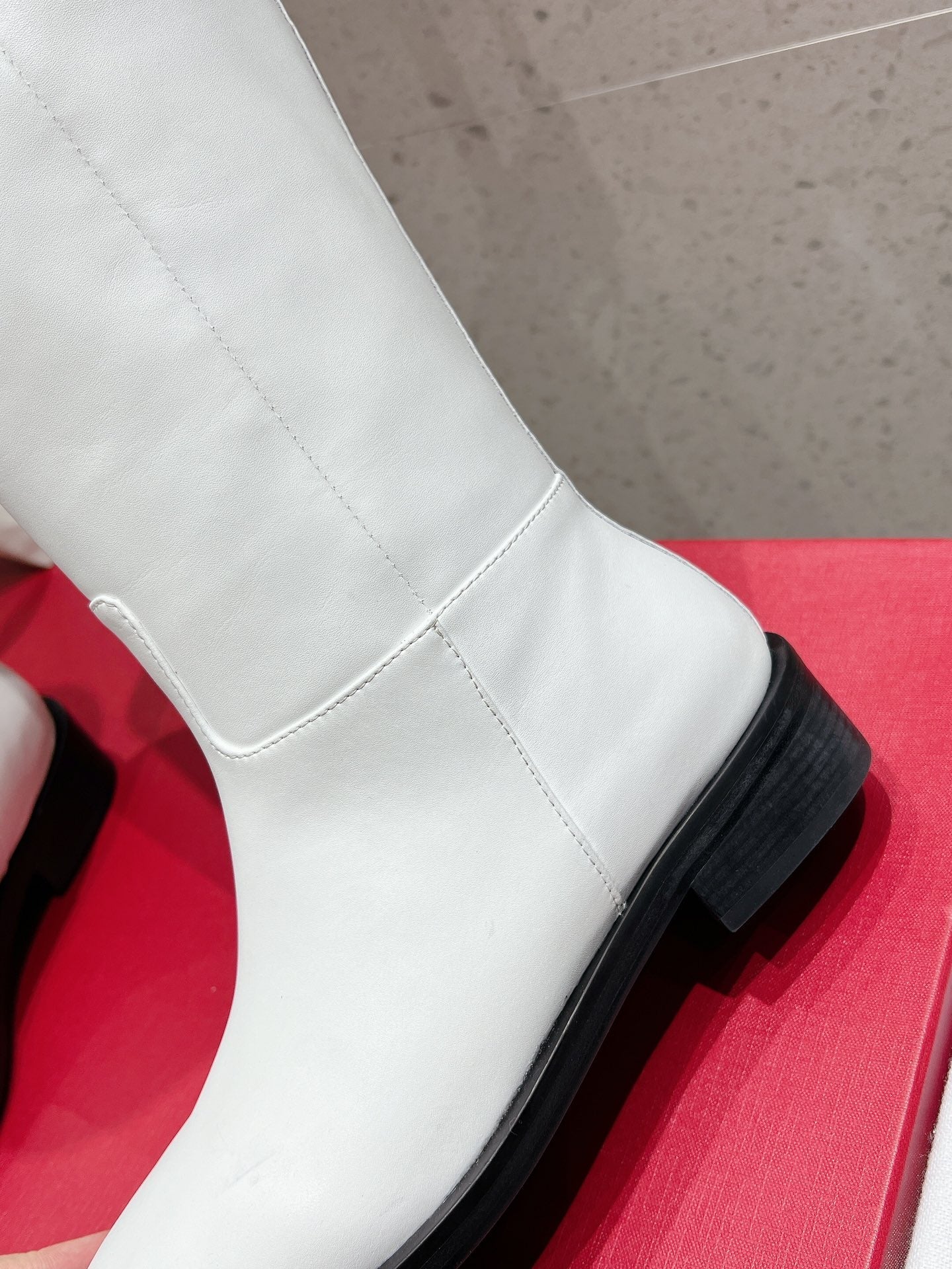 VALENTINO 25S KNEE-HIGH BOOTS IN WHITE CALFSKIN STYLE 6